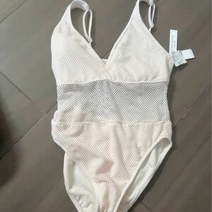 Sanctuary Sea Crochet High Leg One Piece
Swimsuit (Sz. L)